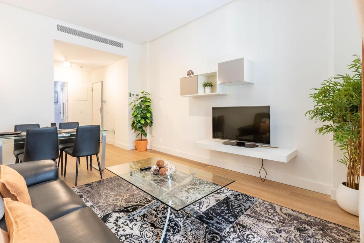 Appartement Angeles Santa Cruz Deluxe By Valcambre à Séville Extérieur photo